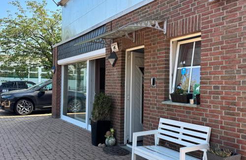 Modern House Gehrden 2, bis 4 Person, Contactless Check-in, free parking, Vollsaniert und Renoviert Dezember 2024 - Foto 8