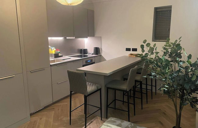 Nw119sg-modernapt-2guests-2br-1minhighstreet - Foto 9