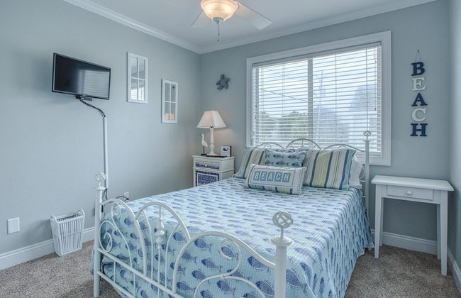 Southbay 33 Short walk to 300ft of Private Beach 3 Bedroom Townhome - Foto 7