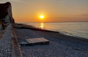 Loft arty à 800 mètres de la mer avec jacuzzi - Foto 26