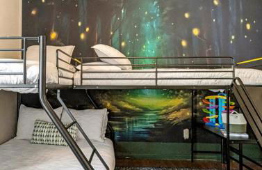 Twilight Hollow - Lakeview Retreat - Sleeps 24 - Foto 35