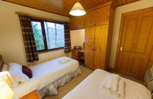 Eagle Lodge with stunning loch and mountain view - Foto 21