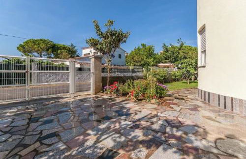 Villa espaciosa cerca de la playa de Sant Pere Pescador - Foto 5