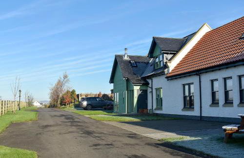 Petronella - Foto 21