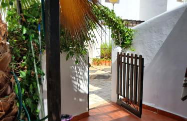 CASA BAJA EXTRAORDINARIA EN URBANIZACIÓN NATURISTA! - Foto 24