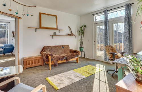 Nature Art Retreat on Breckenridge Creek with Pond! - Foto 22