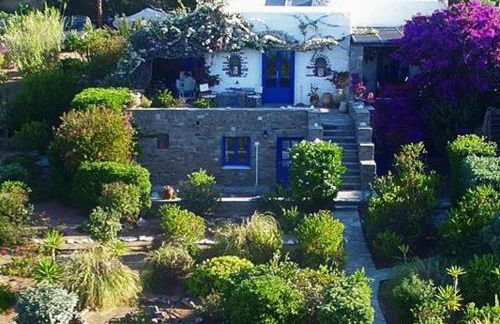 Sophia Villa Paros - Beachfront Villa at Lolantonis - Photo 52