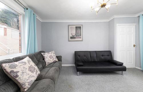 Cosy Semidetached Home - Foto 24