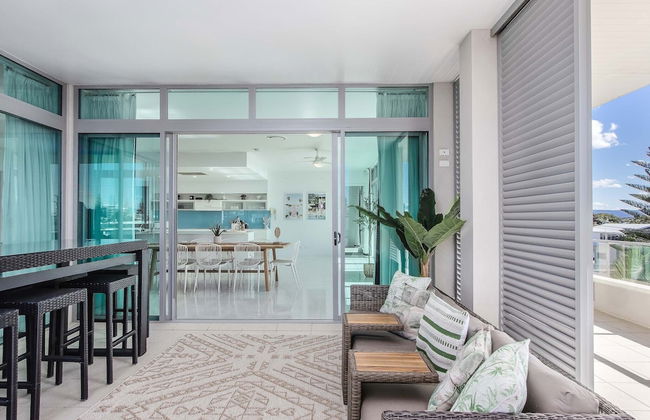 Mermaid Beach Luxury Penthouse - Photo 33