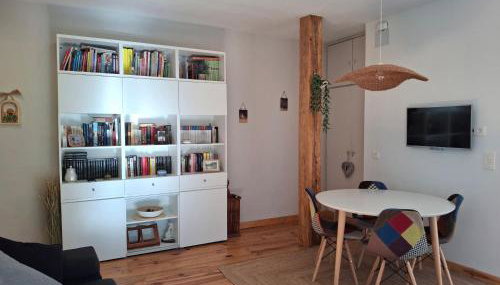 Apartamento REFORMADO -75m - VISTAS a la montaña y al rio - Wifi - TRASTERO en planta calle - Junto a Parking publico - Foto 5
