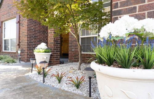 Your Family’s Home Away from Home w/ No Extra Fees - Foto 73