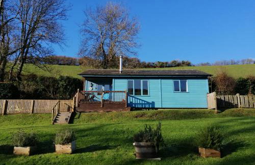 Badgers Den, a beautiful log cabin in a secluded valley close to the beach - Foto 1