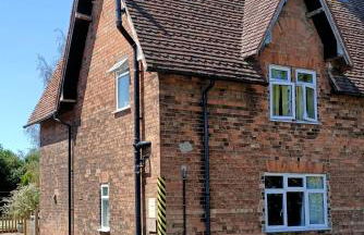 Flo's Cottage self-catering - Photo 20