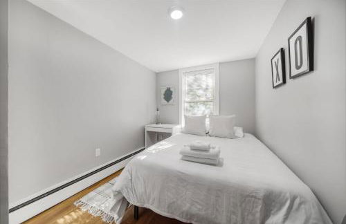 4BR1BTH South Boston Apt perfect for commutes - Foto 9