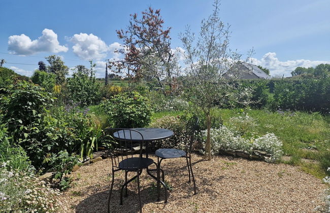 Comfortable Holiday Home on Large Garden Plot in Locquirec - Foto 12