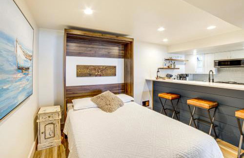 Swim & Fish! Lakefront Clarklake Apt w/ Hot Tub - Foto 16