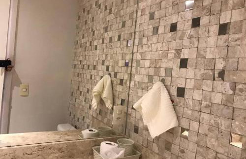 4082 - Em frente ao hospital Albert Einstein e Estádio do Morumbi - Foto 7