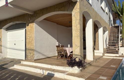 Charming Catalan Villa with Pool & Views - Foto 43