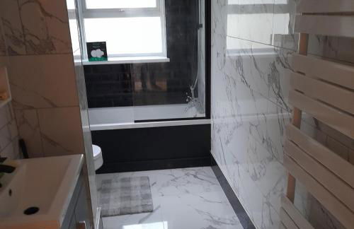 Modern 1-Bed Flat in Dover - Foto 3