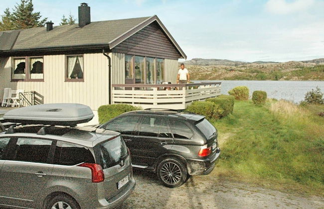 12 Person Holiday Home in Kvenvaer - Foto 1