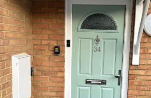 Modern 2 Bedroom House Near London City Airport, Excel, O2 & DLR with FREE Parking & Privet Entrance - Foto 9