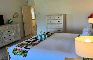 Maui Bliss: 1BR Corner Haven, Ocean & Golf Views - Photo 19