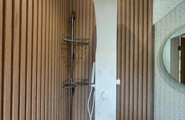 Modern 2 Bedroom Home - Foto 15