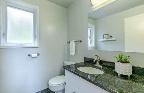 3 min to UO with amazing views! Central to all! - Foto 16