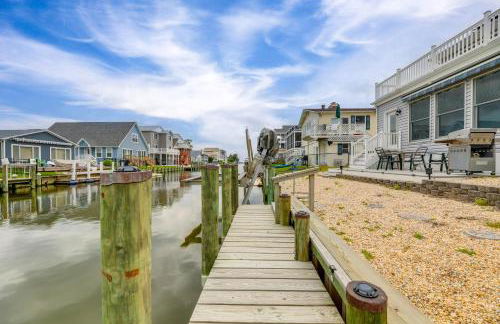 Waterfront Gem with Dock 3 Mi to Fenwick Island Fun - Foto 2