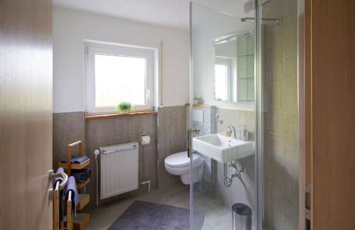 Schöne und helle Ferienwohnung in Pfaffenweiler - Foto 13