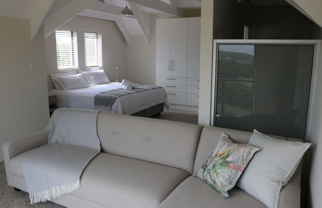 Apartments on The Eighteenth - Photo 12