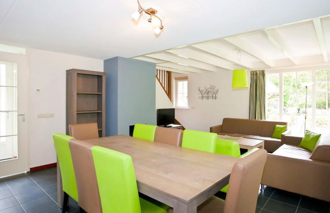 5 bedroom House in Beekbergen with swimming pool and garden - Photo 2