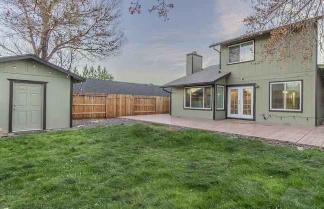 Modern 3-bedroom Escape in Northwest Reno - Photo 32