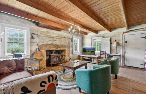 Historic 1802 Forge Home by North River & Trails - Foto 2