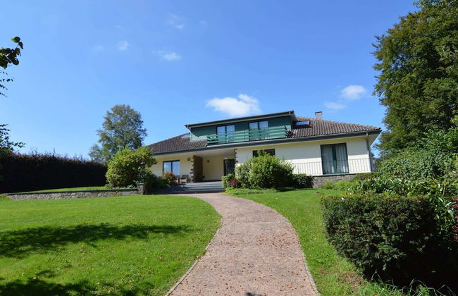 Scenic Villa Near Lake View - Photo 1