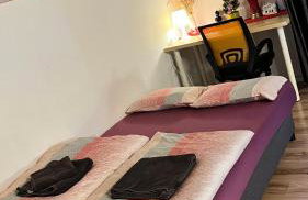 Private Studio Apartment with Balcony in Dortmund-Brackel - Photo 8