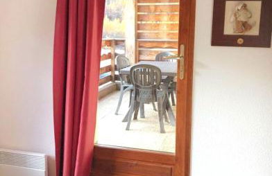 Appartement familial Abries - Jacuzzi et piscine - Pied des pistes - Photo 14