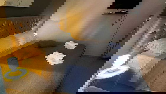 Elegant Trogir Apartment With Garden Terrace - Foto 3, Habitación