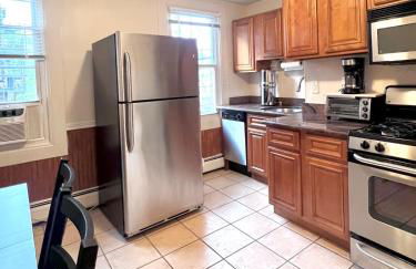 Ten Minute Commute to NYC - Foto 28