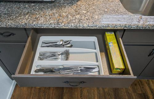 The Cozy Rustic Sequoia Wi-Fi & 2 Garage - Foto 34