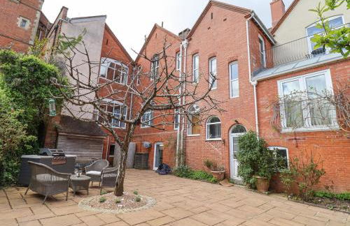 Red House - Photo 60