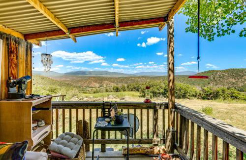 Scenic Mount Sopris View Historic Alpine Cabin! - Foto 24