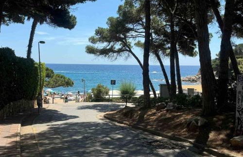 CALA BONA - Beachfront Apartment - Foto 22