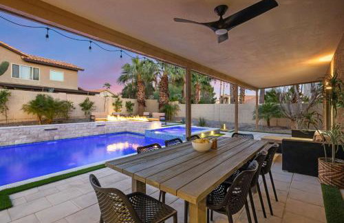 Backyard Bliss - Firepit Putt Play Pool & Spa - Foto 9