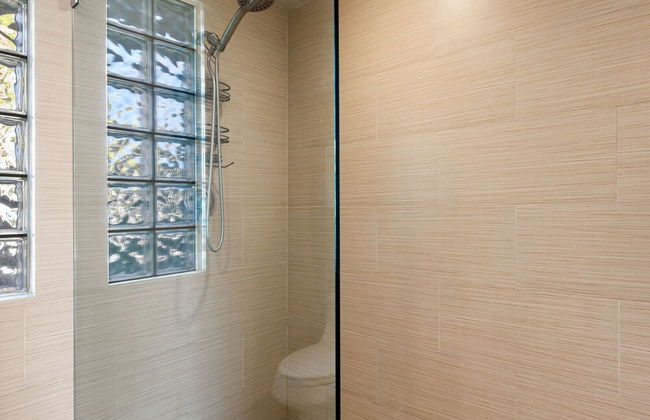 The Palms- Pool Jacuzzi and Pet Friendly - Photo 34