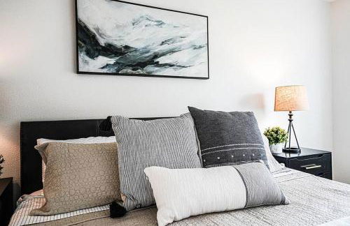 Modern Microsoft Redmond Campus Condo with Balcony - Foto 21