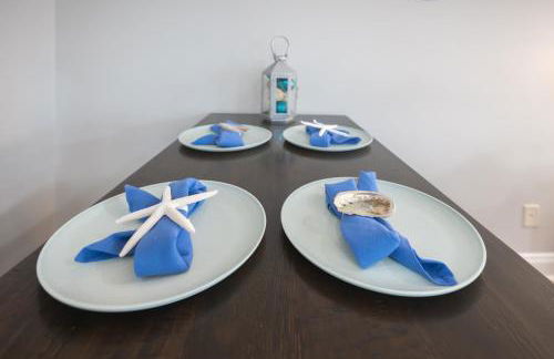 Beach Getaway for 15 A Few Steps from the Sand - Foto 47