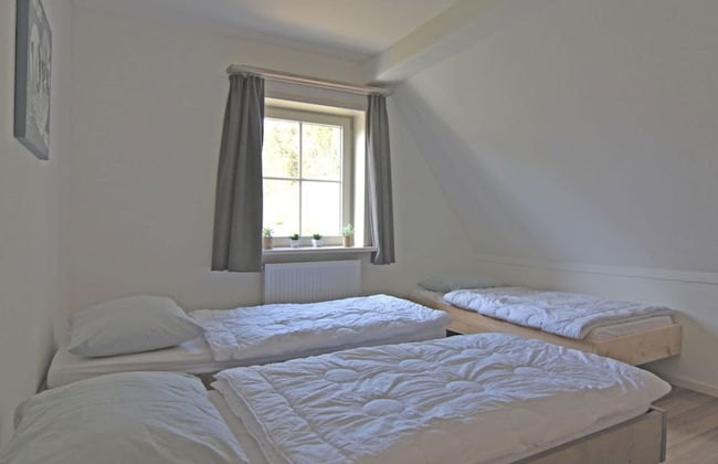 Lovely Group House near Winterberg with Private Sauna, Garden, & Terrace - Foto 5