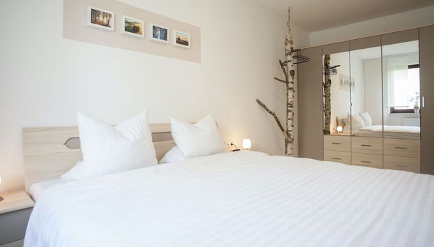 Nice Flat With Balcony in a Perfect Location at the ski Lift Carousel in Winterberg - Foto 2, Habitación