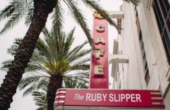 Patio Retreat Festival Season Getaway - Foto 43